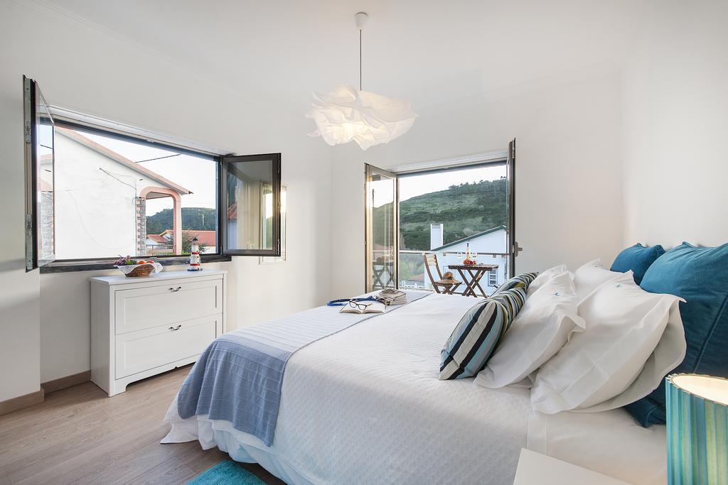 Beachouse - Surf, Bed & Breakfast Ericeira Δωμάτιο φωτογραφία