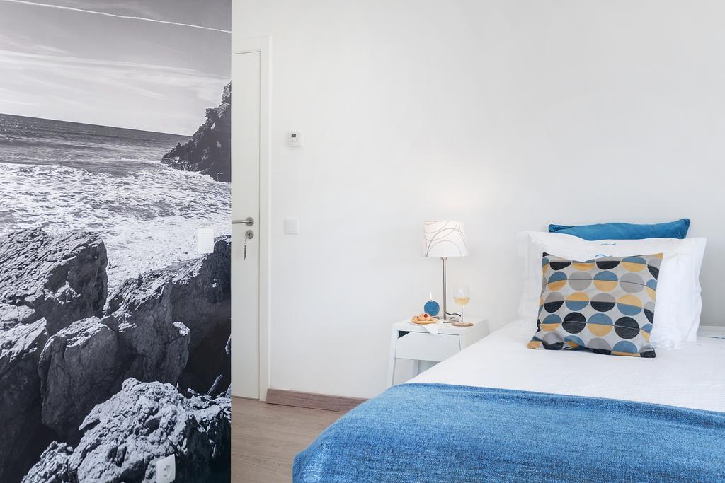 Beachouse - Surf, Bed & Breakfast Ericeira Δωμάτιο φωτογραφία