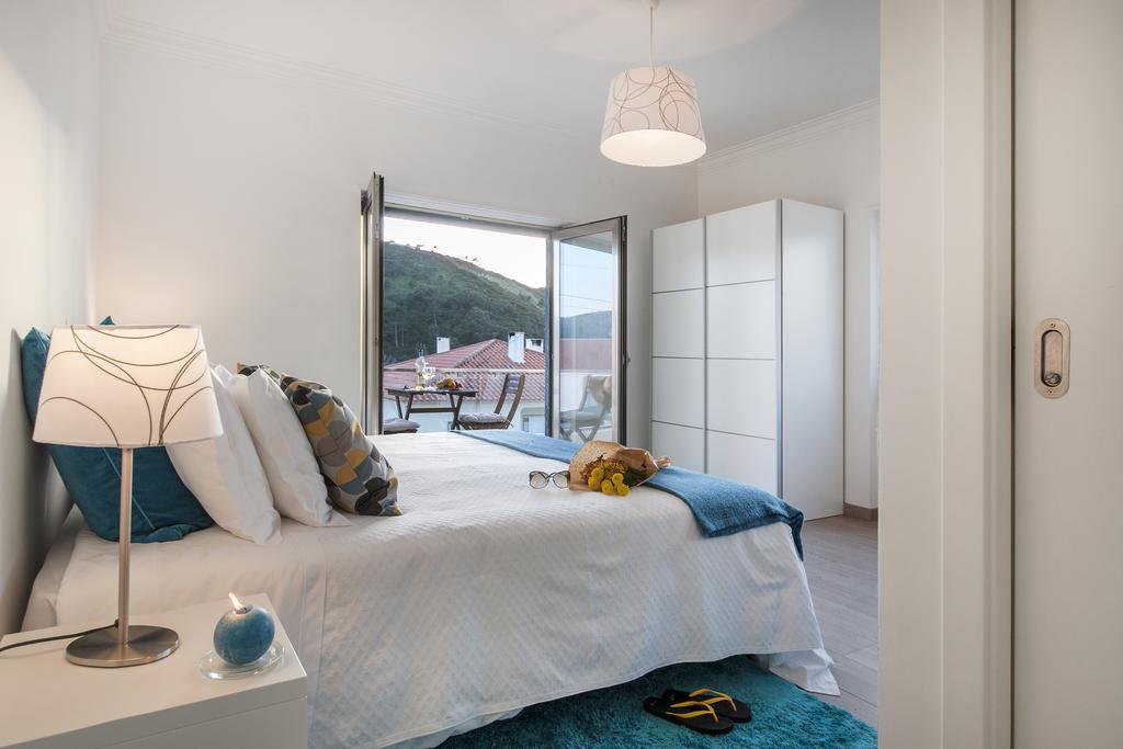 Beachouse - Surf, Bed & Breakfast Ericeira Δωμάτιο φωτογραφία