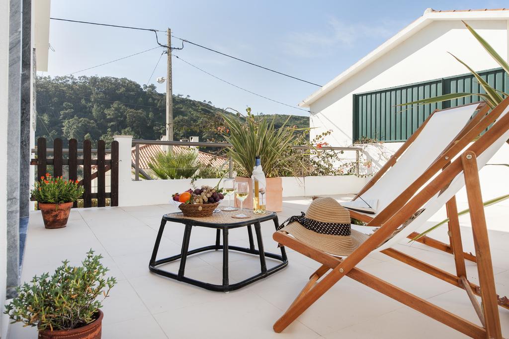 Beachouse - Surf, Bed & Breakfast Ericeira Δωμάτιο φωτογραφία