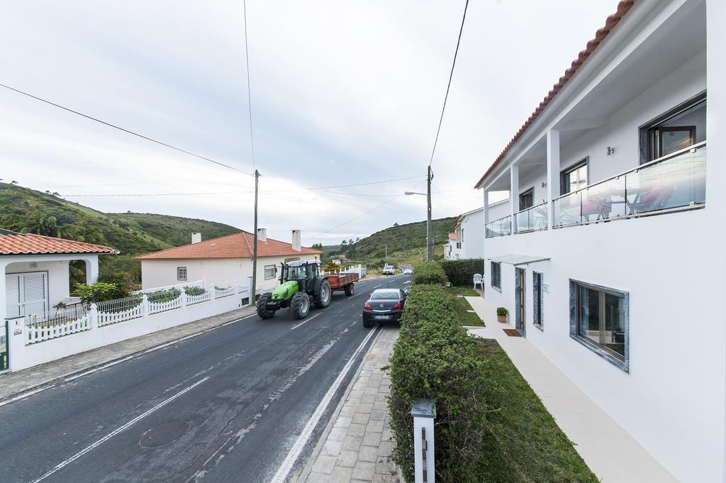 Beachouse - Surf, Bed & Breakfast Ericeira Εξωτερικό φωτογραφία